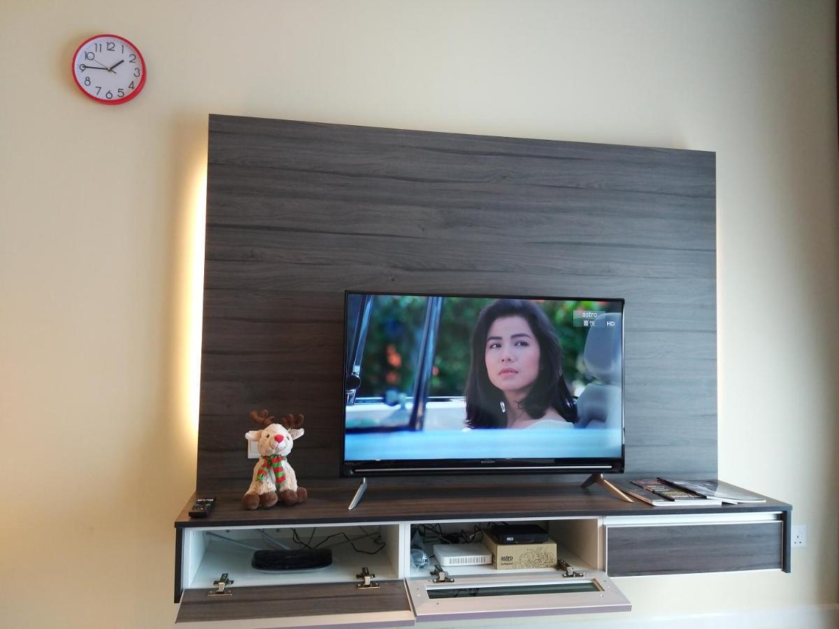 Appartamento di 96 m² con 3 camera Kampong Tangkas Esterno foto